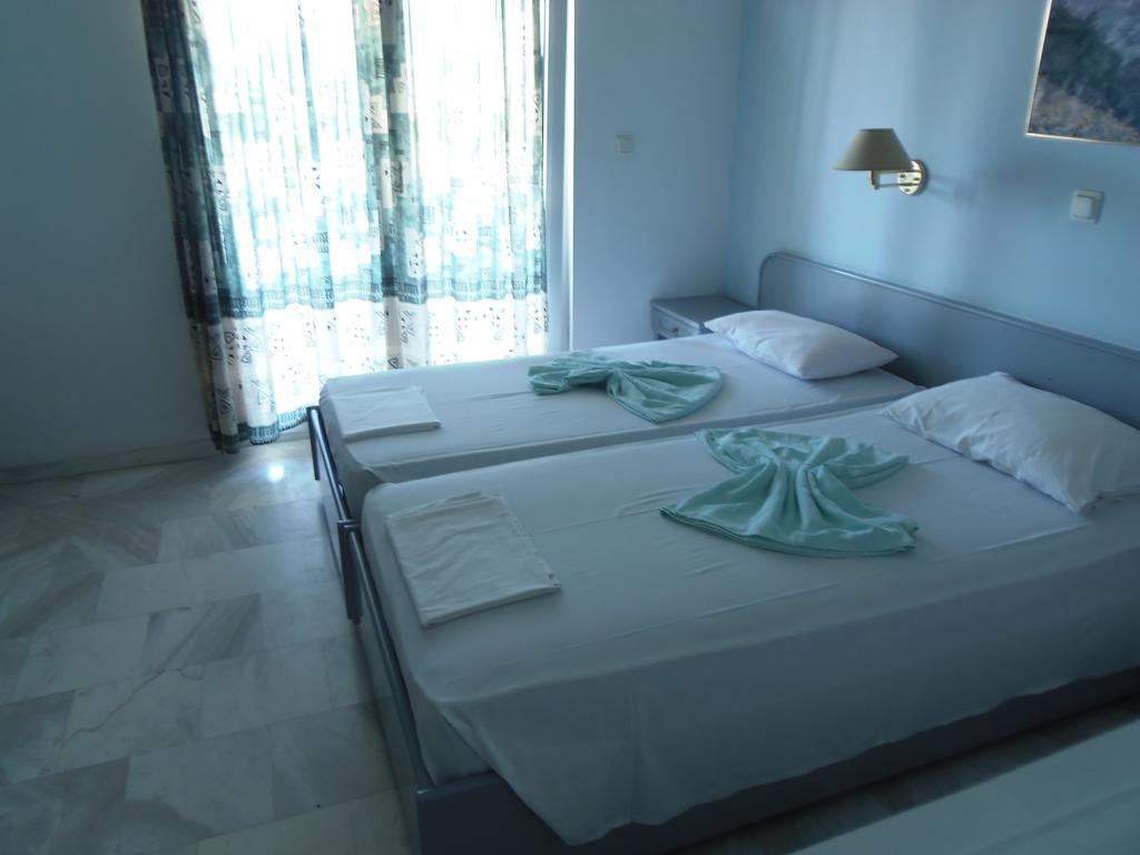 Great Alexander Hotel 플라카 리토코로우 객실 사진