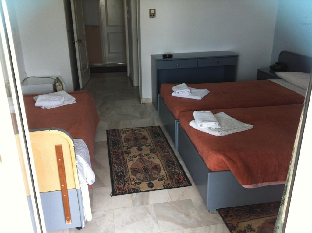 Great Alexander Hotel 플라카 리토코로우 객실 사진